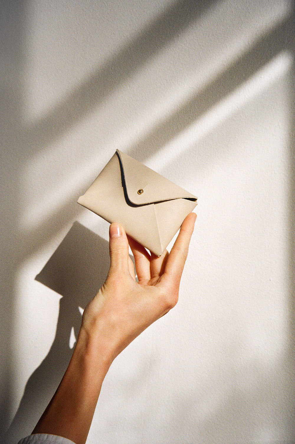 Kuvert Wallet, beige (v)