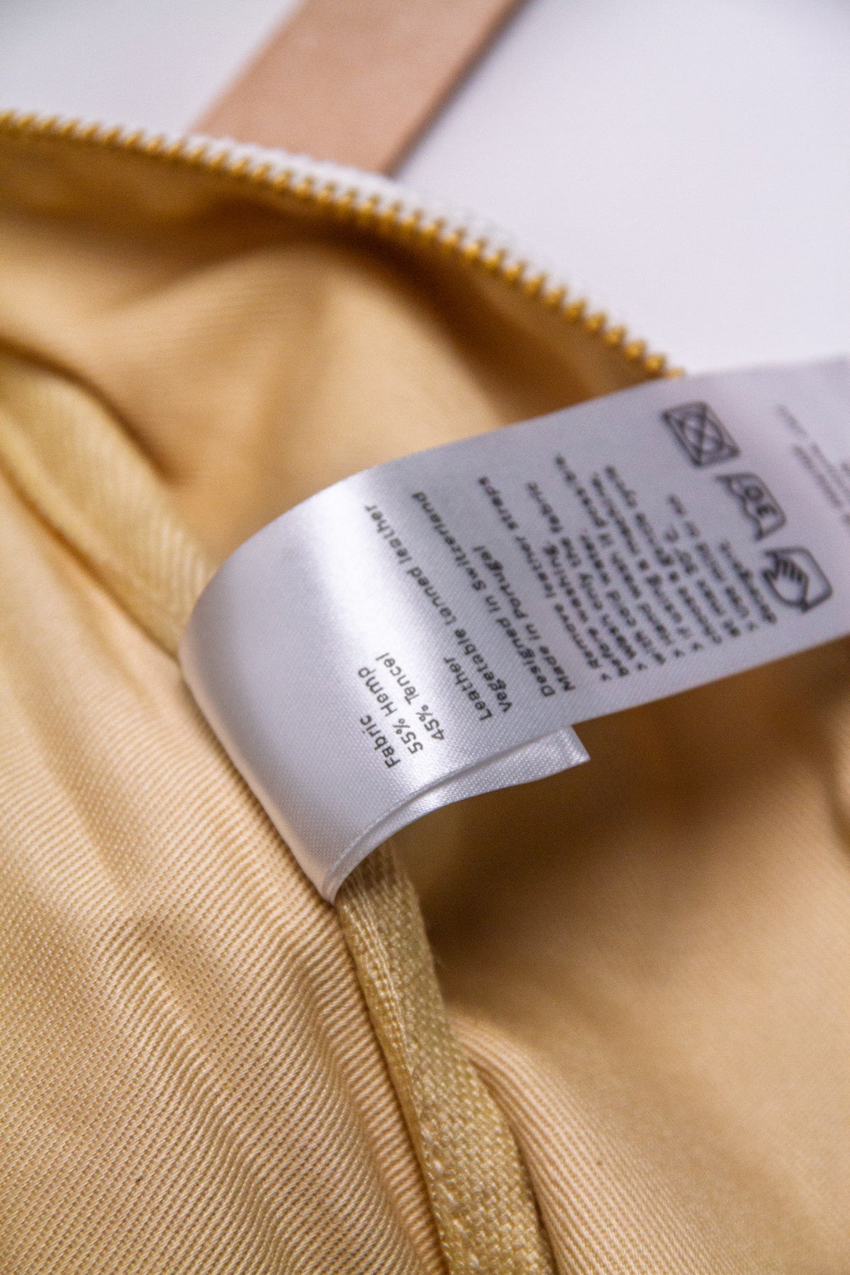 Muun Bag, Sutherland